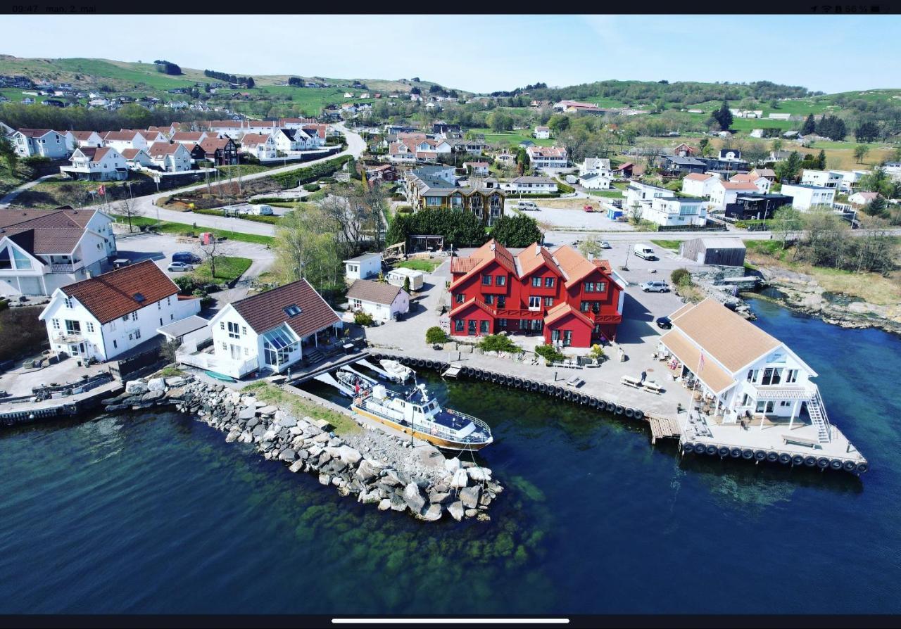Sjoberg Hotell Og Ferie Leiligheter Osthusvik Ngoại thất bức ảnh