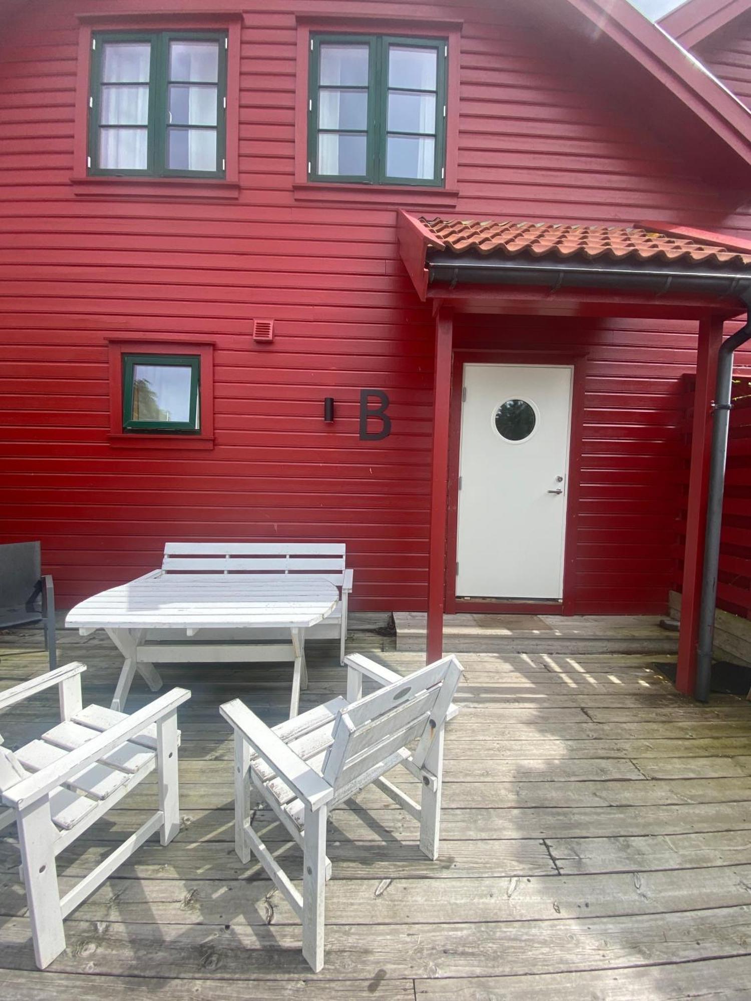 Sjoberg Hotell Og Ferie Leiligheter Osthusvik Ngoại thất bức ảnh