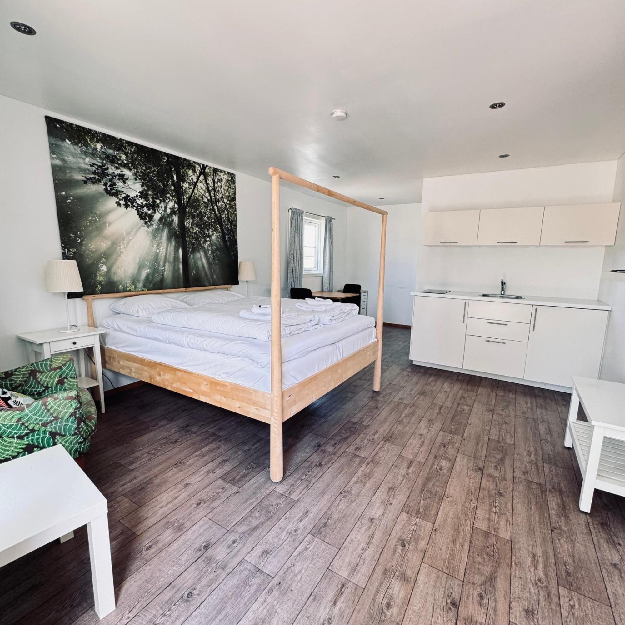 Sjoberg Hotell Og Ferie Leiligheter Osthusvik Ngoại thất bức ảnh