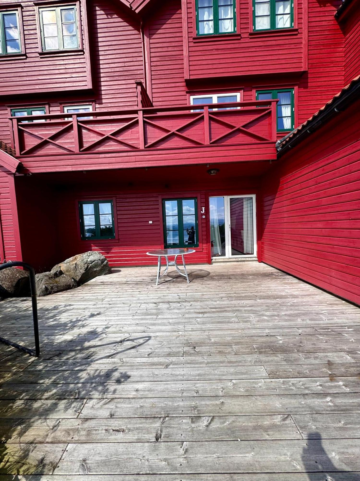 Sjoberg Hotell Og Ferie Leiligheter Osthusvik Ngoại thất bức ảnh